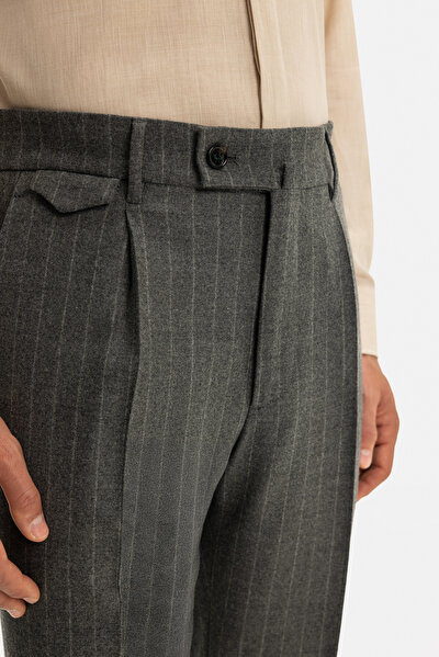TEK PİLELİ BELİ LAPLİ VE LASTİKLİ ÇİZGİLİ YÜNLÜ PANTOLON 4