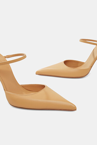CREAM SHOE 5