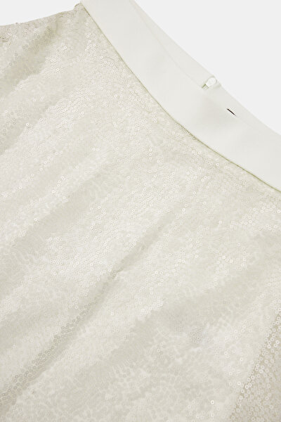 WHITE SKIRT 3