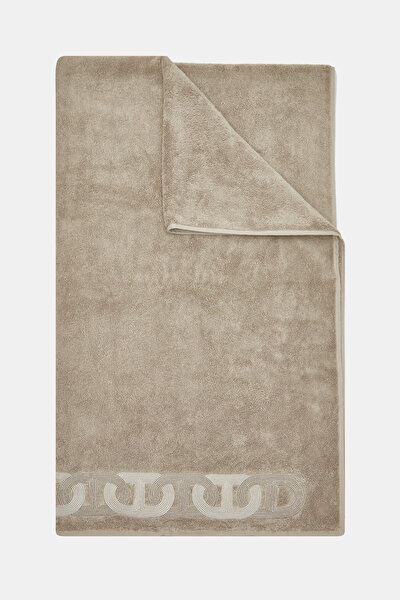TOWEL 4