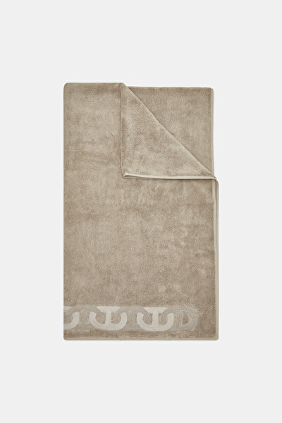 TOWEL 3