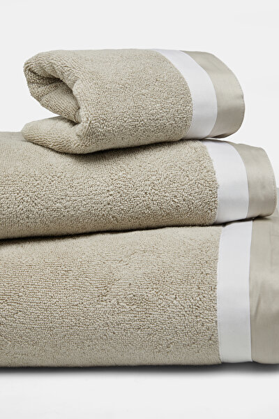 TOWEL 5