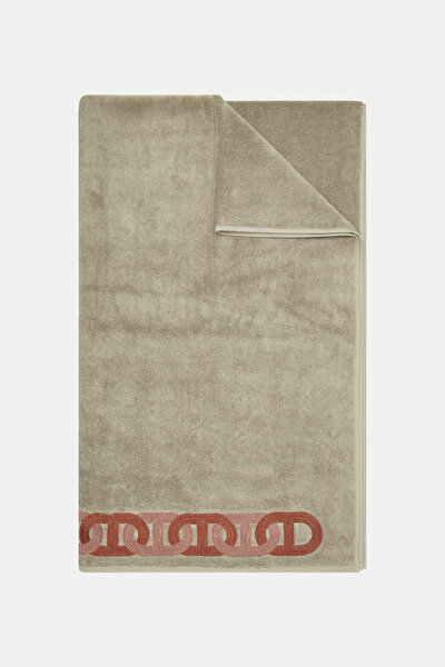 TOWEL 4