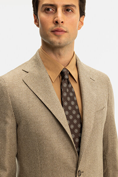 BEIGE JACKET 4