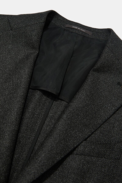 BLACK JACKET 3