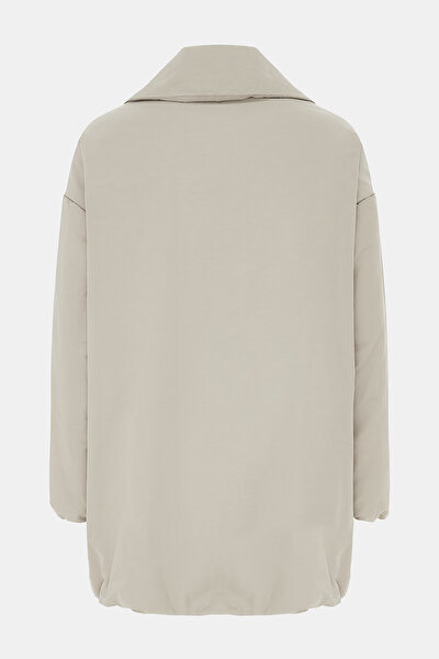 BEIGE COAT 9