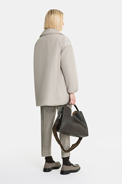 BEIGE COAT 3