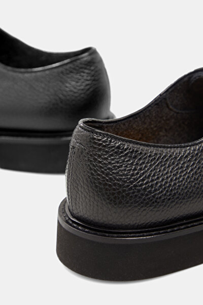 BLACK LEATHER SHOES 5