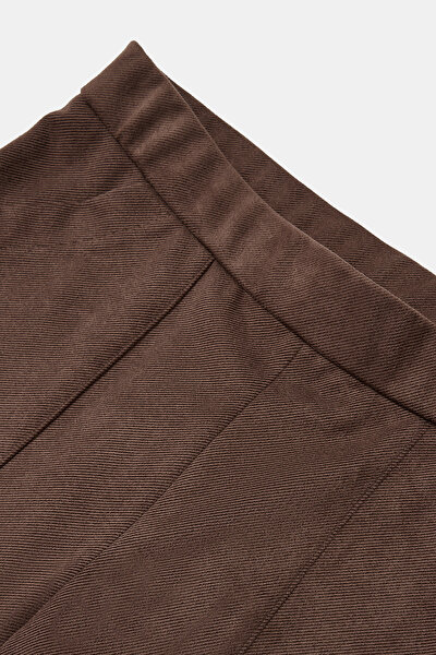 DARK BROWN STRAIGHT CUT TROUSERS 8