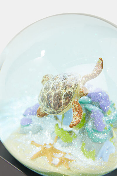 SNOW GLOBE 3