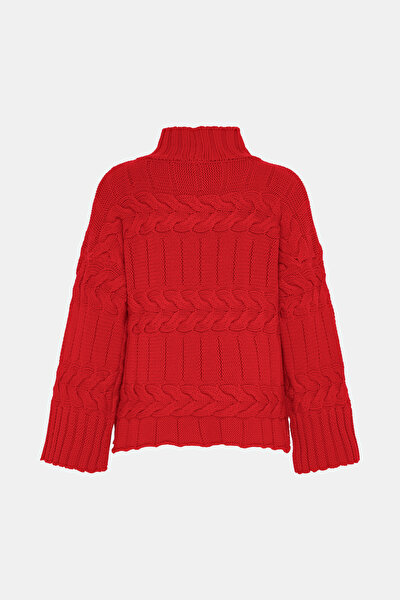 RED UPRIGHT COLLAR 10