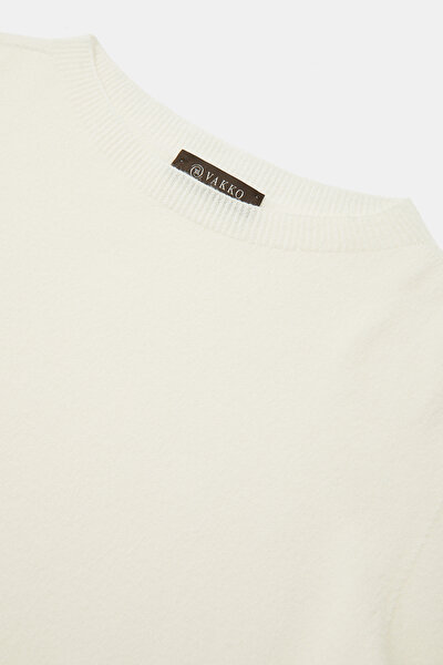 ECRU BASIC / ROUND NECKLINE 3