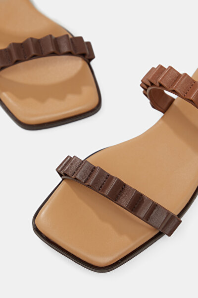 BROWN LEATHER SLİPPER 4