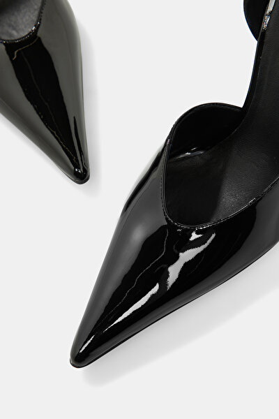 BLACK SHOE 4