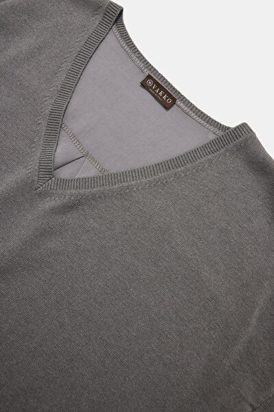 DARK GREY V NECK 3