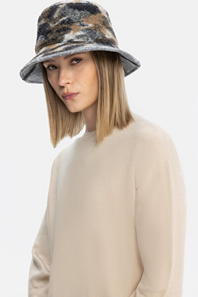 BEIGE BASIC / ROUND NECKLINE 3