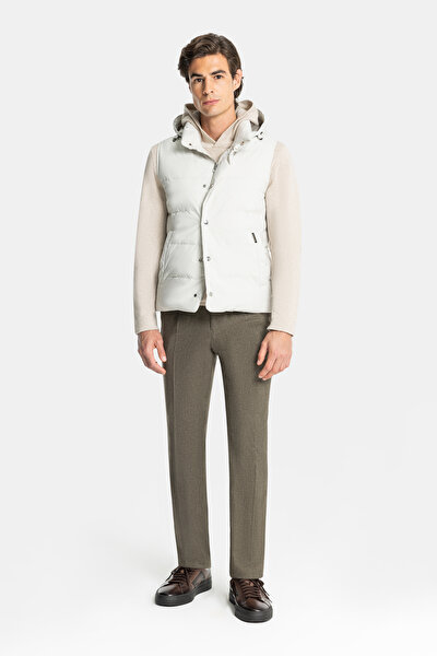 LIGHT CREAM VEST 5