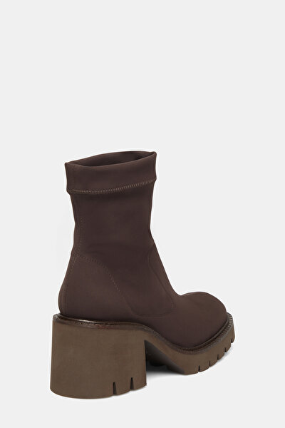 BROWN BOOT 3