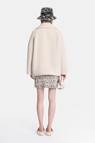 BEIGE REEFER JACKET 3