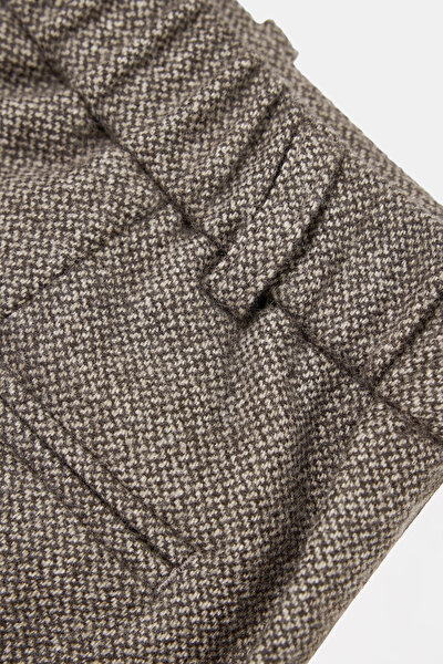 BEIGE TROUSERS 8