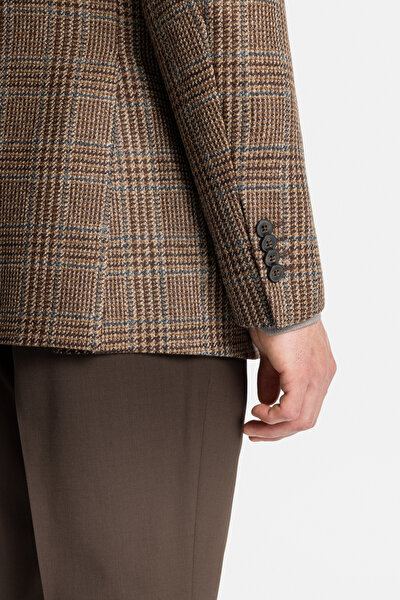 GREY JACKET 5