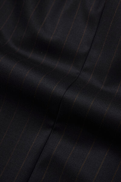 BROWN WOOL SUIT 13