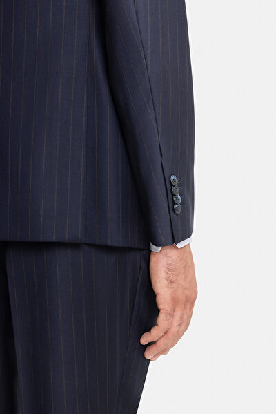 BROWN WOOL SUIT 4