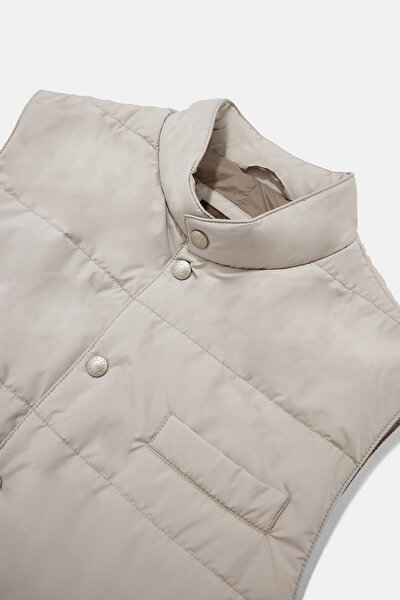 BEIGE VEST 3