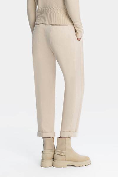BEIGE TROUSERS 4