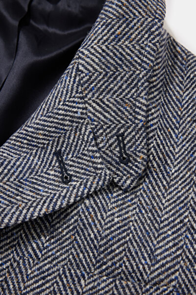 GREY JACKET 4