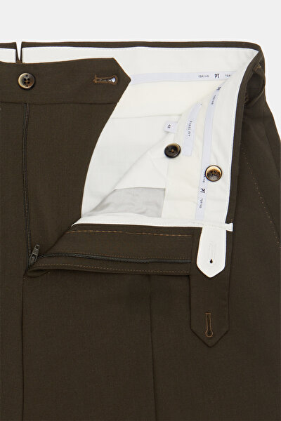 KHAKI TROUSERS 10