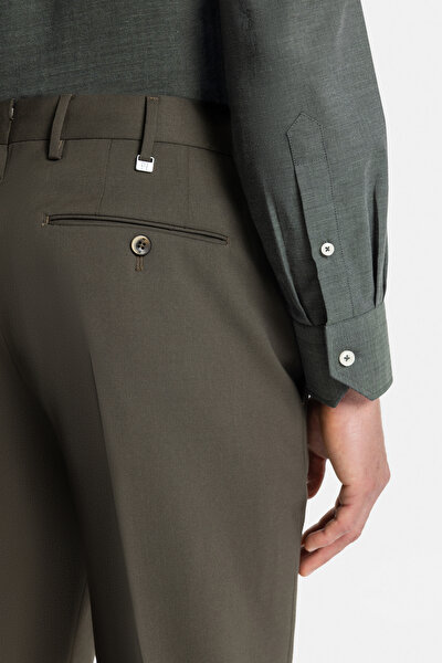 KHAKI TROUSERS 5