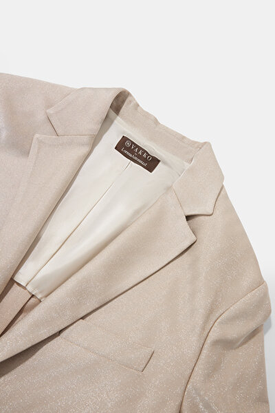 BEIGE JACKET 3