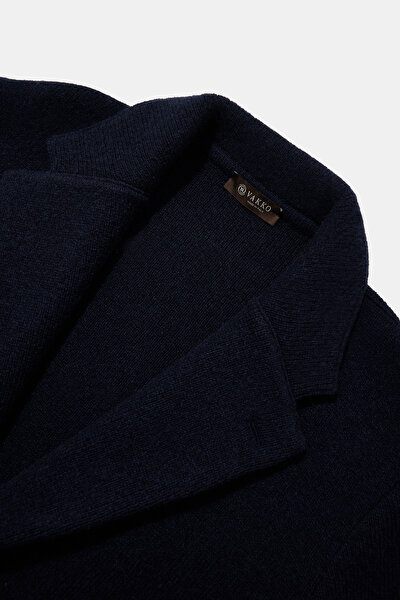 NAVY BLUE KNITTING DESIGN 3