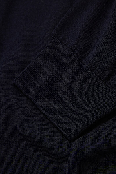 NAVY BLUE V NECK TRICOT 4