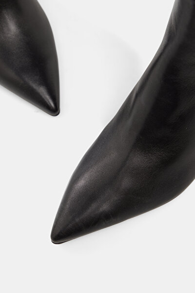 BLACK LEATHER BOOT 5