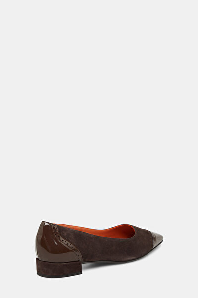 BROWN SUEDE SHOE 3