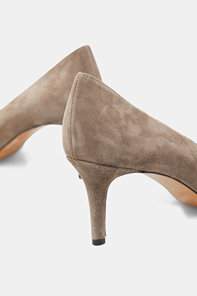 GREY SUEDE SHOE 5