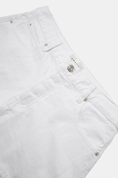 WHITE SHORTS 3