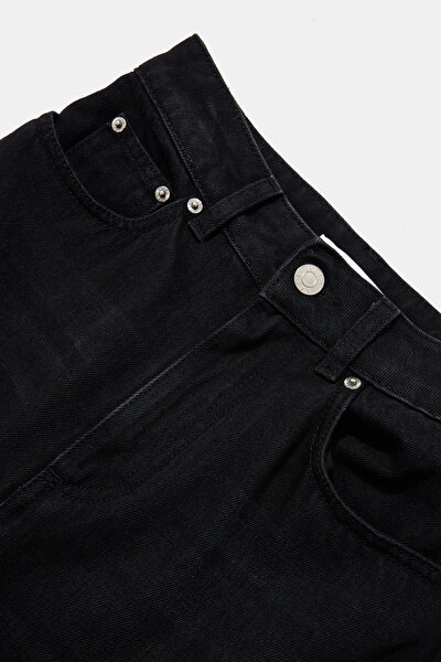 BLACK STRAIGHT CUT TROUSERS 3