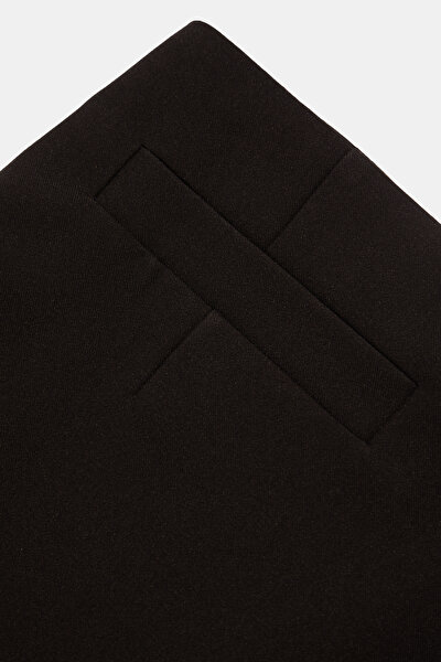 BLACK SKIRT 4
