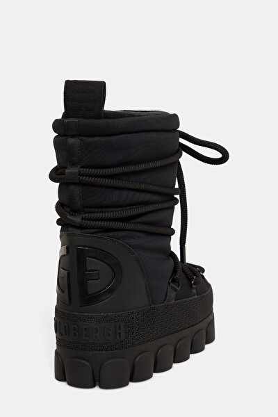 BLACK BOOT 3