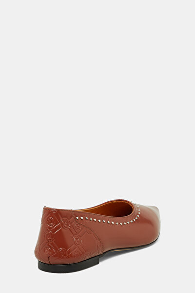 TAN FLAT SHOES 3