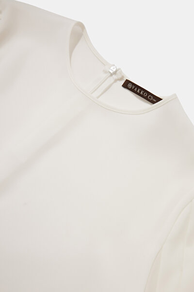 ECRU BASIC / ROUND NECKLINE LONG SLEEVE BLOUSE 3