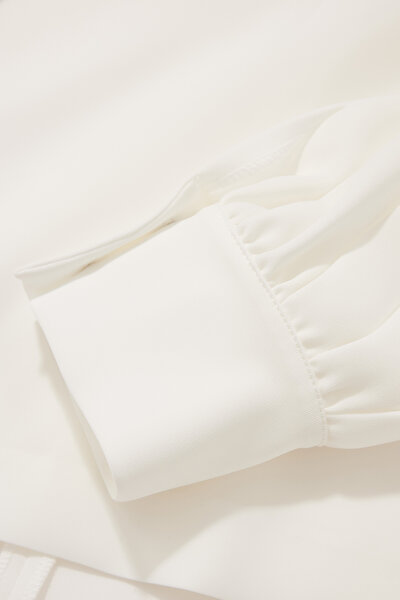 ECRU BASIC / ROUND NECKLINE LONG SLEEVE BLOUSE 4