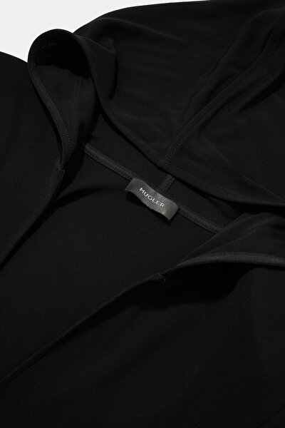 BLACK BODY 3