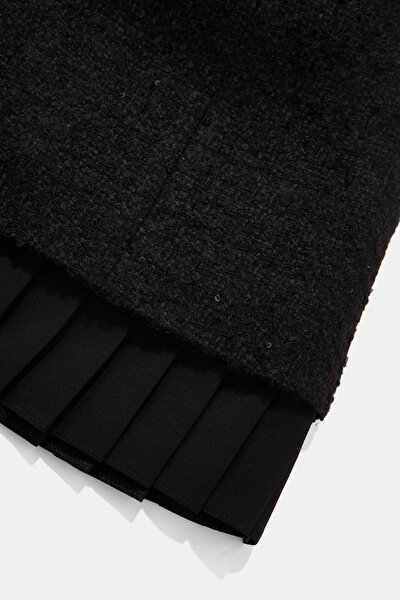 BLACK SHORT SLEEVE ABOVE THE KNEE DRESS 9