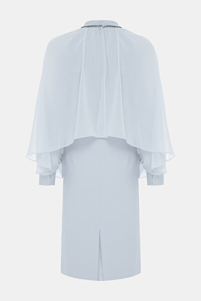 LIGHT GREY LONG SLEEVE BELOW THE KNEE DRESS 9