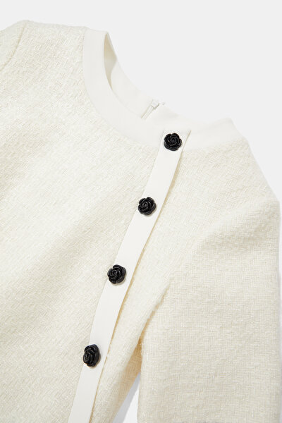 ECRU SHORT SLEEVE ABOVE THE KNEE DRESS 8
