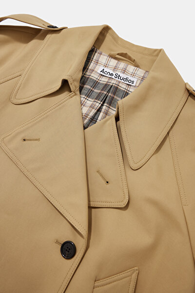 BEIGE TRENCH COAT 5